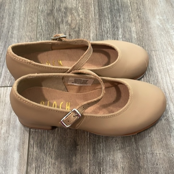 Bloch Tan Leather Mary Jane Tap Shoe size 10.5 - Picture 2 of 8